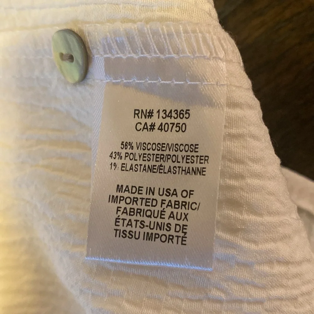 Marla Wynne Crinkle blouse with hidden buttons - Picture 6 of 7